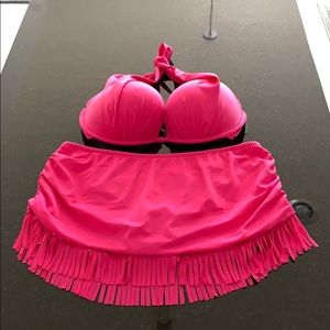 MOVING SALE! Venus Bikini top & Skirted Bottom